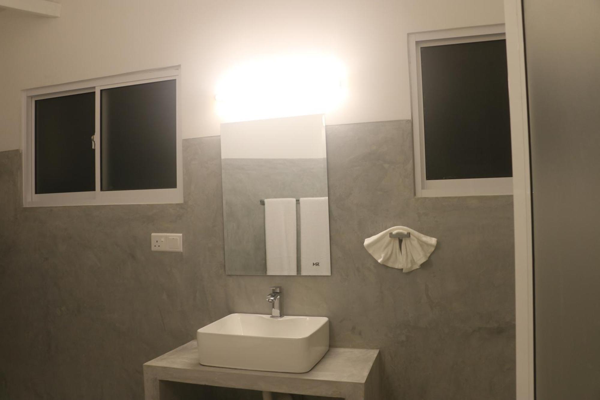 A.V.N Homestay Unawatuna Exteriör bild