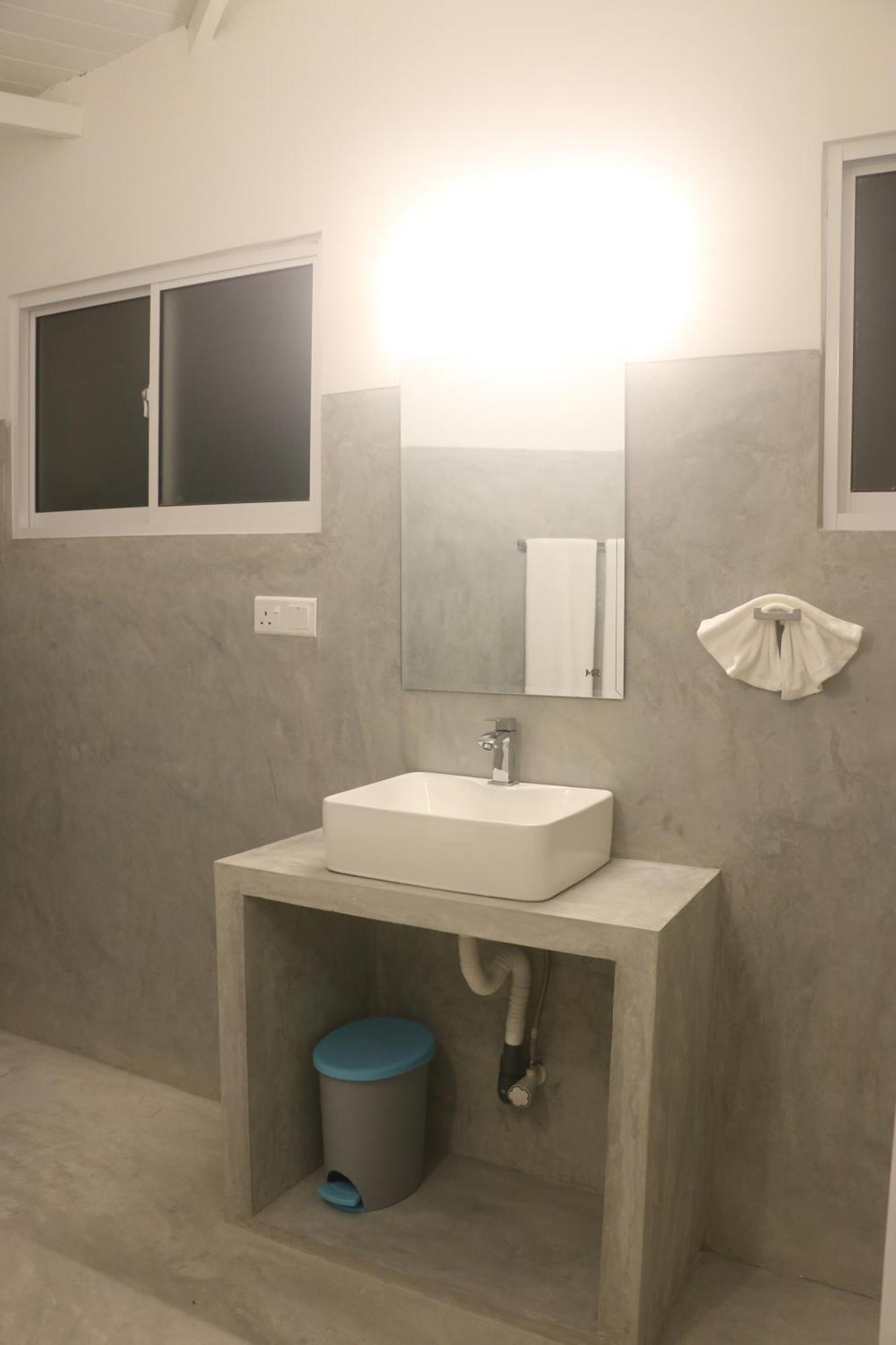 A.V.N Homestay Unawatuna Exteriör bild